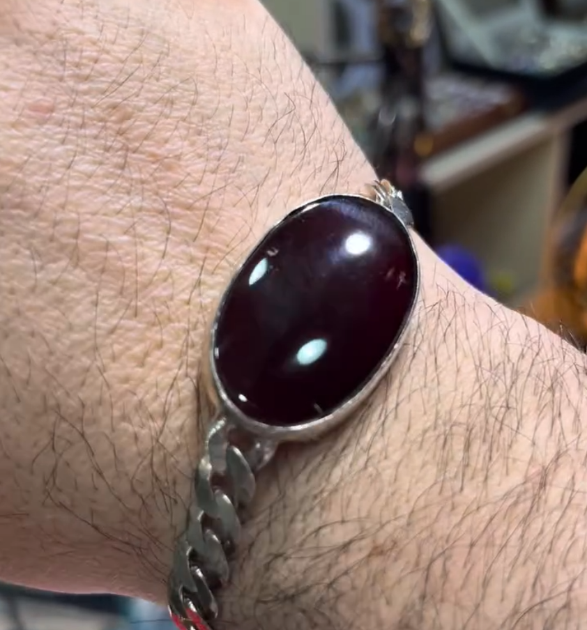 REBUY Red Bracelet Stone With REBUY Ring