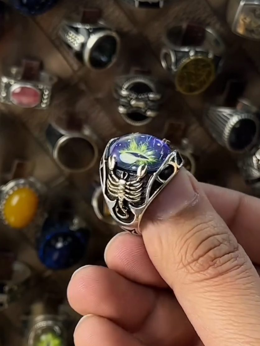 Oval Dragon Eye RPG DND Scorpion Cosplay Ring VVIP Ring