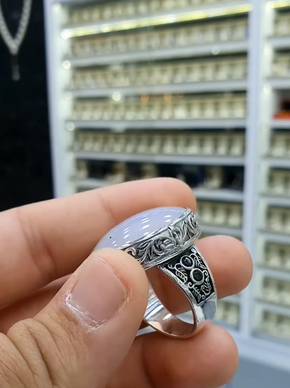 Luxury Yemeni Aqeeq Silver Ring for Men Most Demanded
