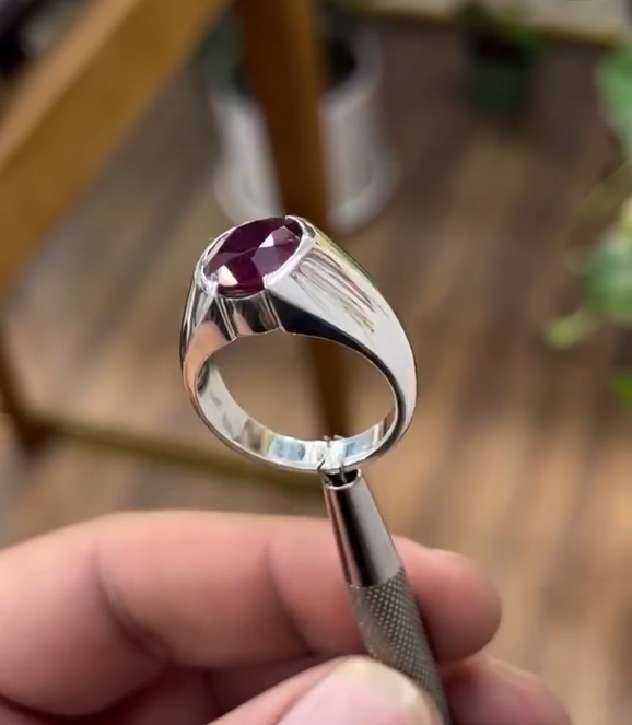 Classic Arabic Aqeeq Gemstone Ring for Men Most Demanded