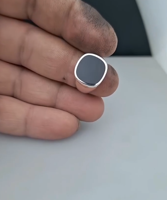 Elegant Silver Stone Ring for Men Most Demanded