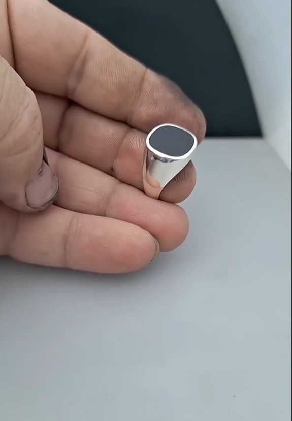 Elegant Silver Stone Ring for Men Most Demanded