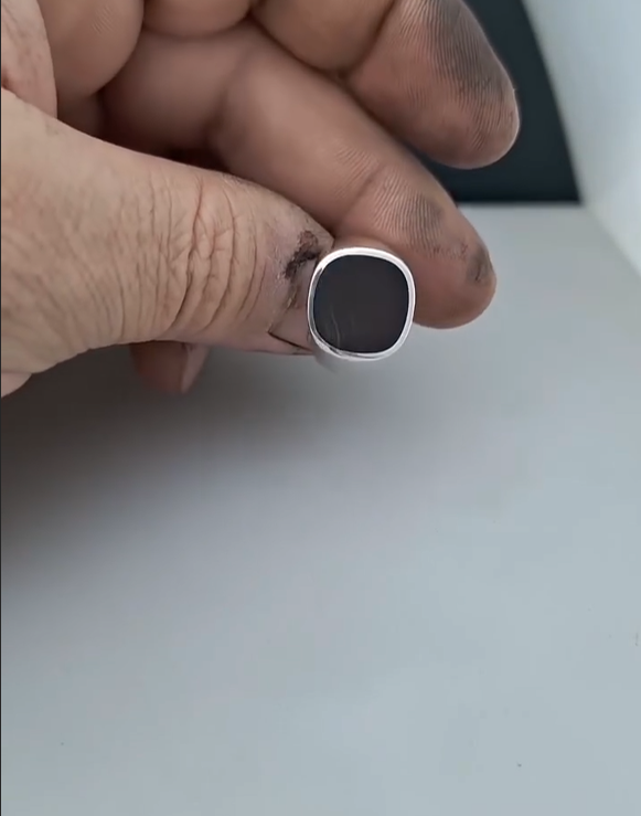 Elegant Silver Stone Ring for Men Most Demanded