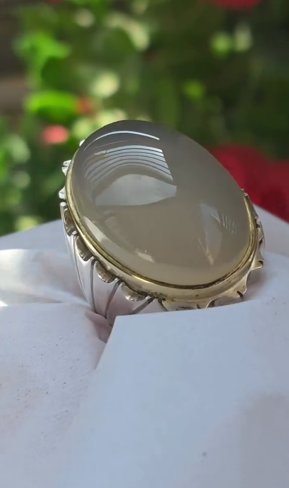 White Aqeeq Gemstone Ring VIP for Men Most Demanded